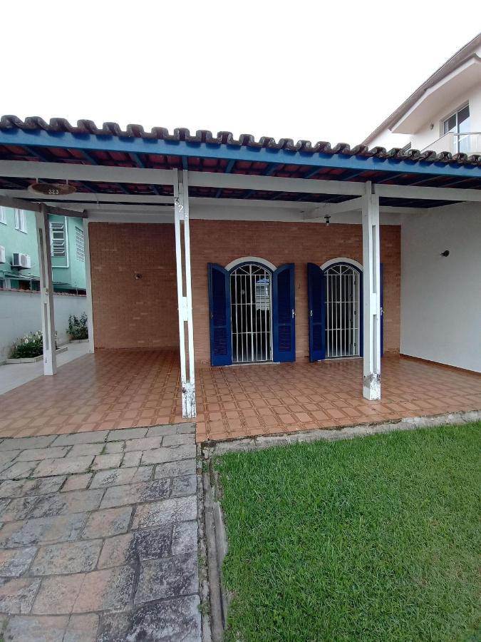 Willa Casa Praia Grande Com Churrasqueira Ubatuba Zewnętrze zdjęcie